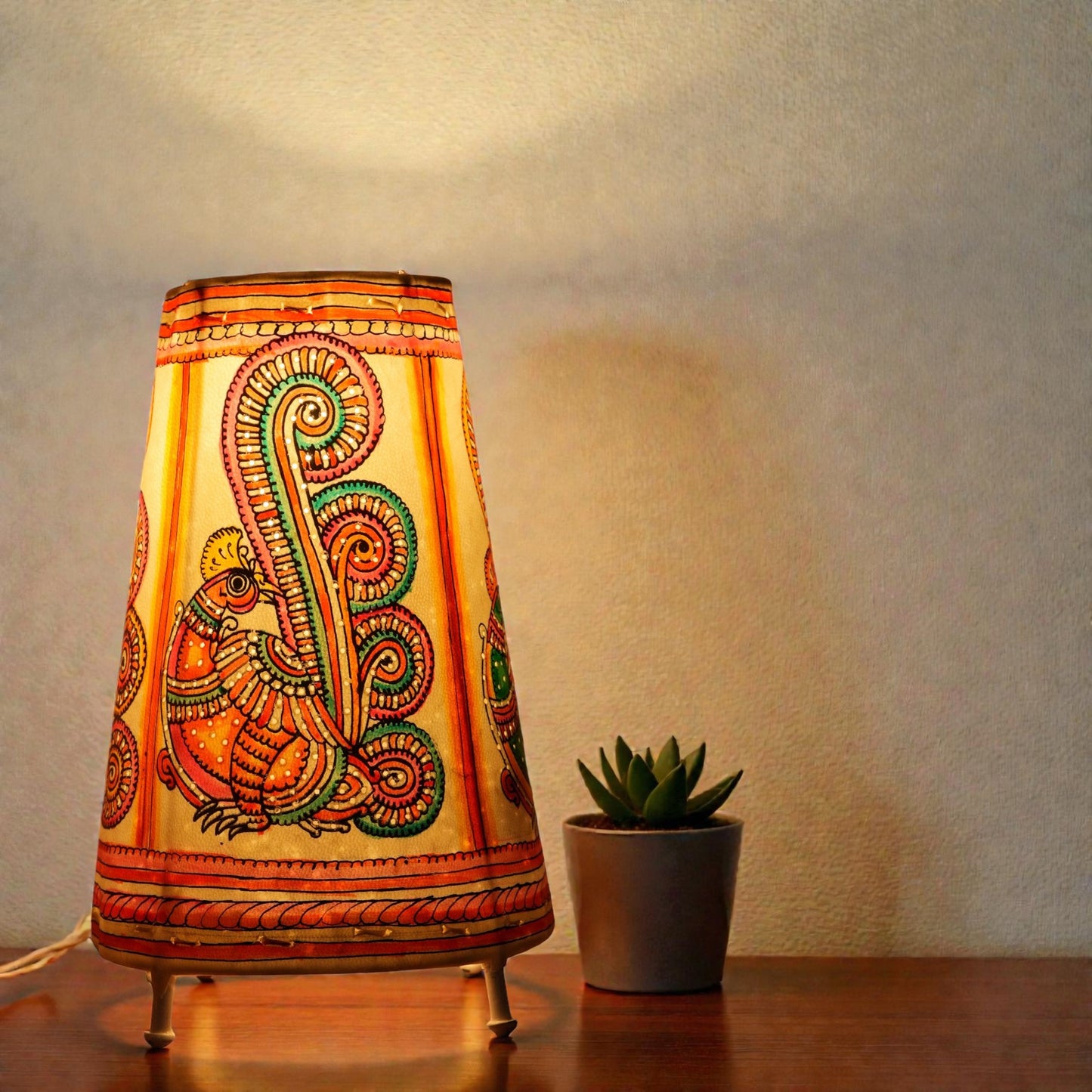 Round peacock Leather Lamp