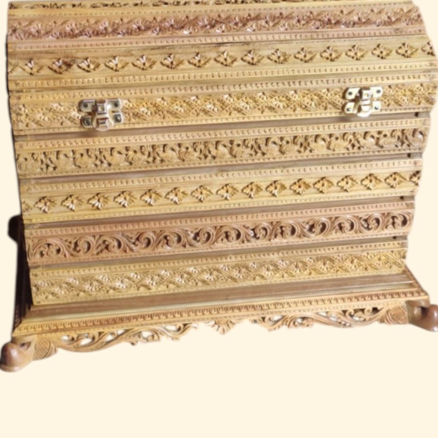 Jewellery box-sandal wood