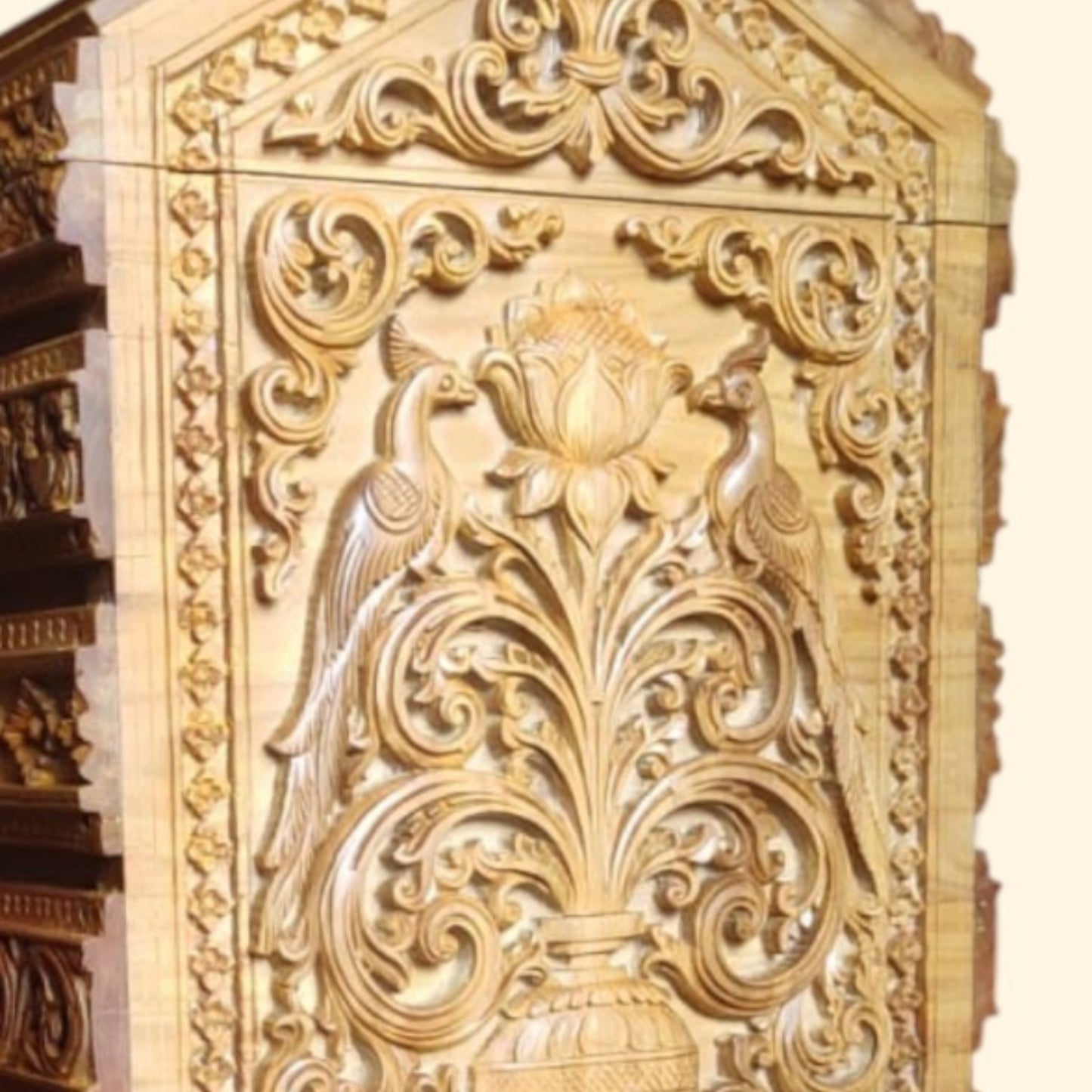 Jewellery box-sandal wood