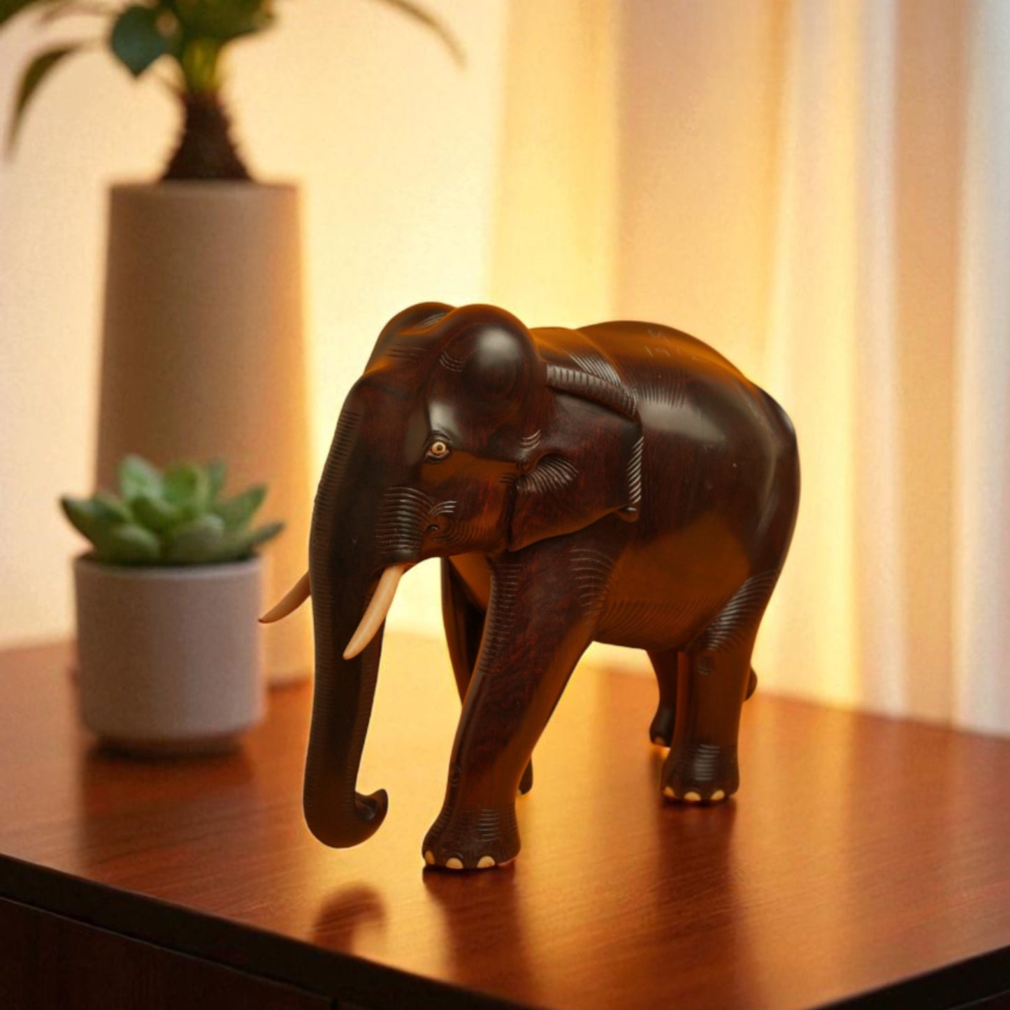 Red sandalwood- Elephant idol