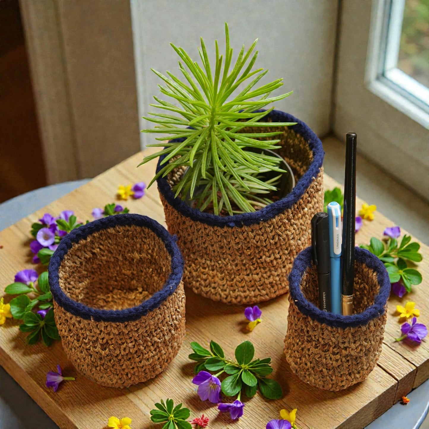 Plant holder (set of 3)