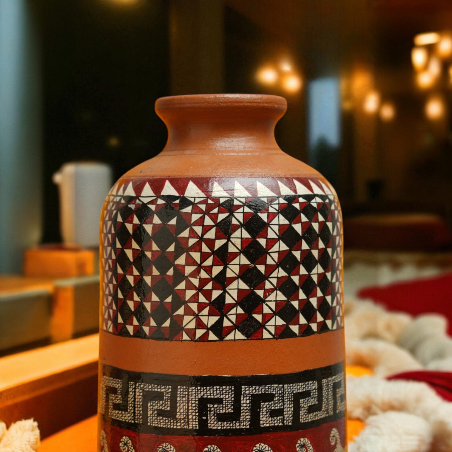 Hand painted show pots  Free hand  style painting